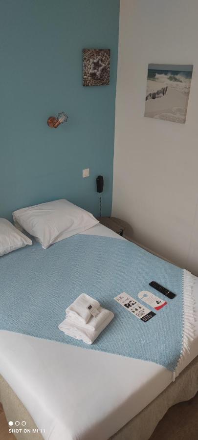 Hotel Le Petit Billot Vitré Екстериор снимка