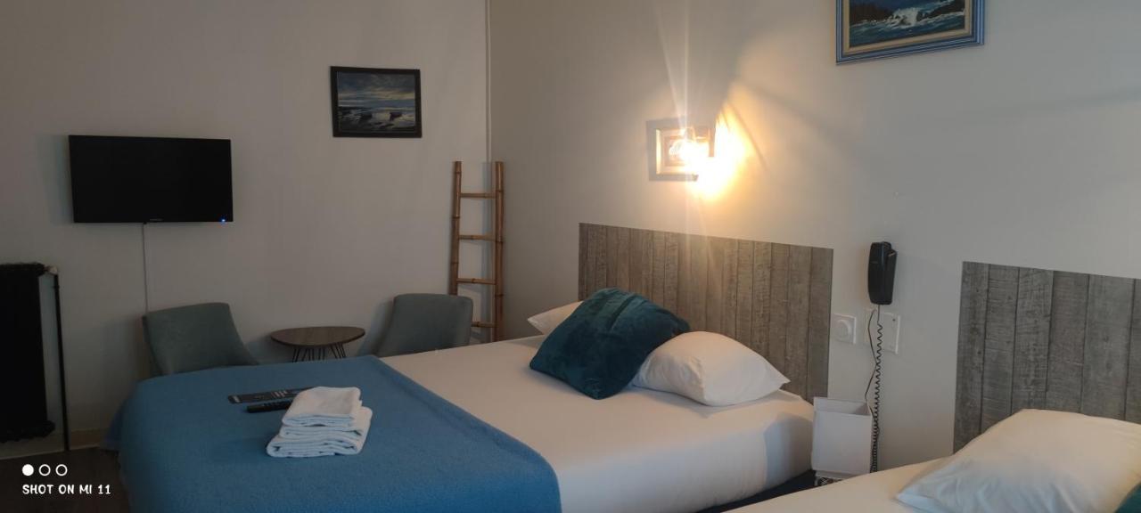 Hotel Le Petit Billot Vitré Екстериор снимка