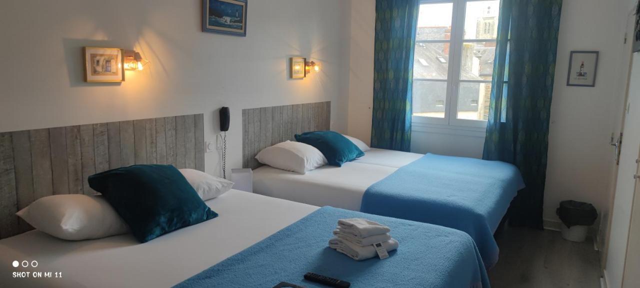 Hotel Le Petit Billot Vitré Екстериор снимка
